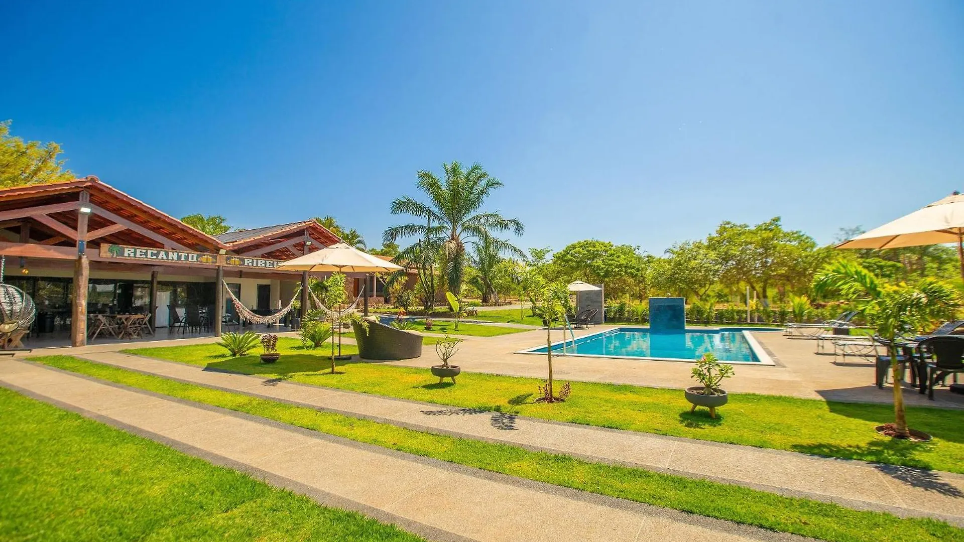 Paraiso Familiar 6 Quartos Piscina E Churrasqueira カルダス・ノバス