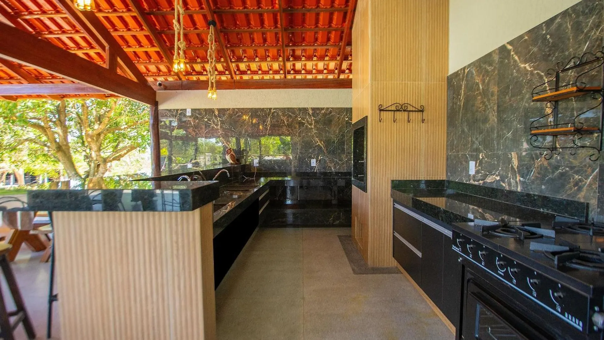 Paraiso Familiar 6 Quartos Piscina E Churrasqueira カルダス・ノバス ファームステイ